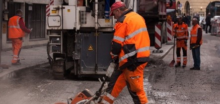 Men at work.jpg