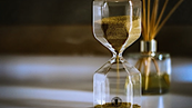 hour glass.png